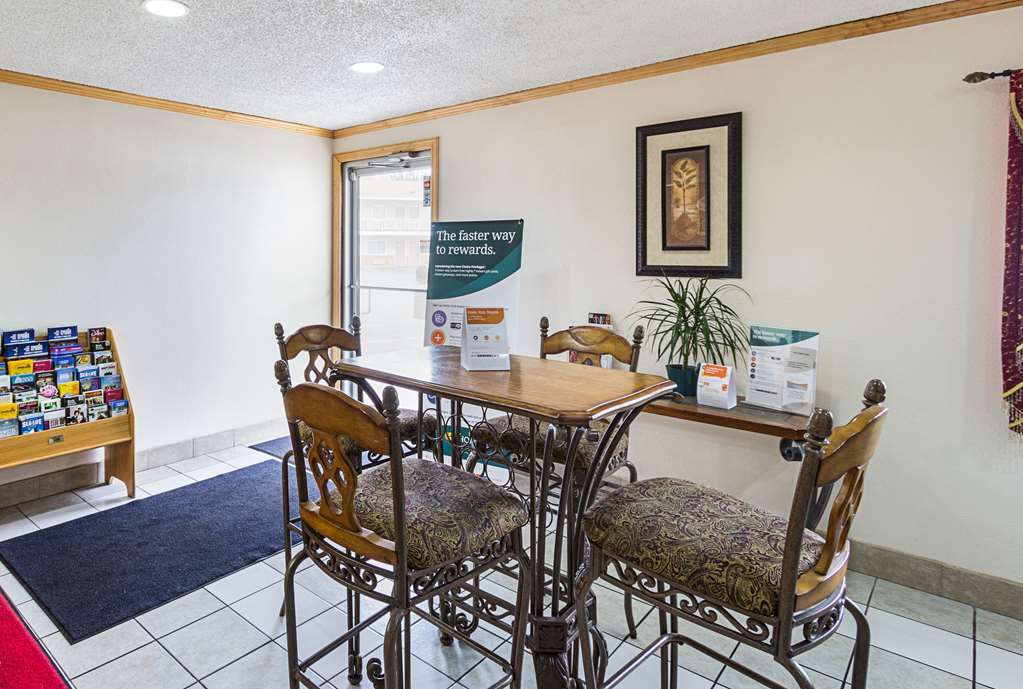 Rodeway Inn West Dodge โอมาฮา ภายใน รูปภาพ